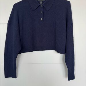 BANANA REPUBLIC Luna cropped cashmere polo in Navy.